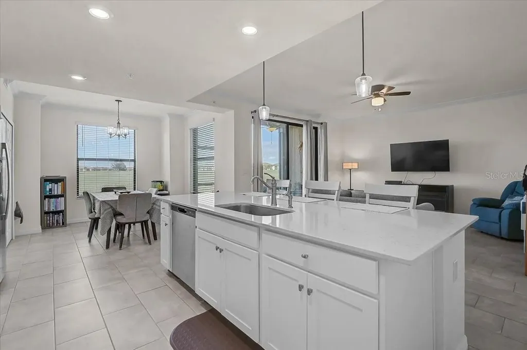 5684 Palmer Circle Bradenton FL 34211