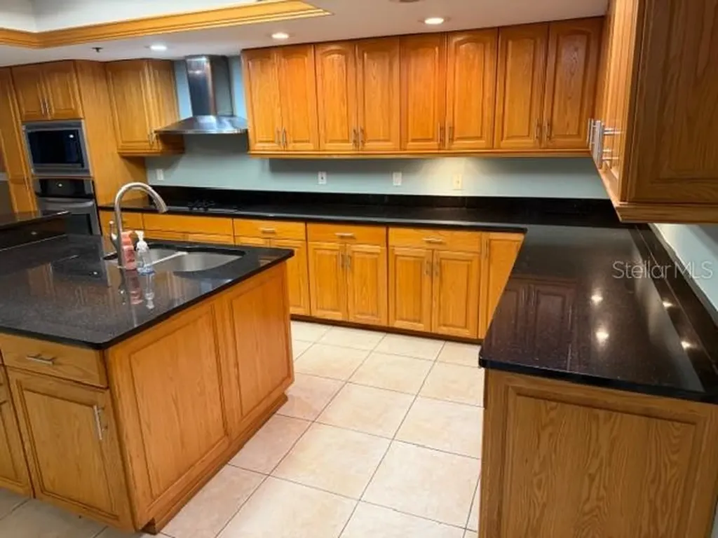 17900 Gulf Boulevard St Petersburg FL 33708