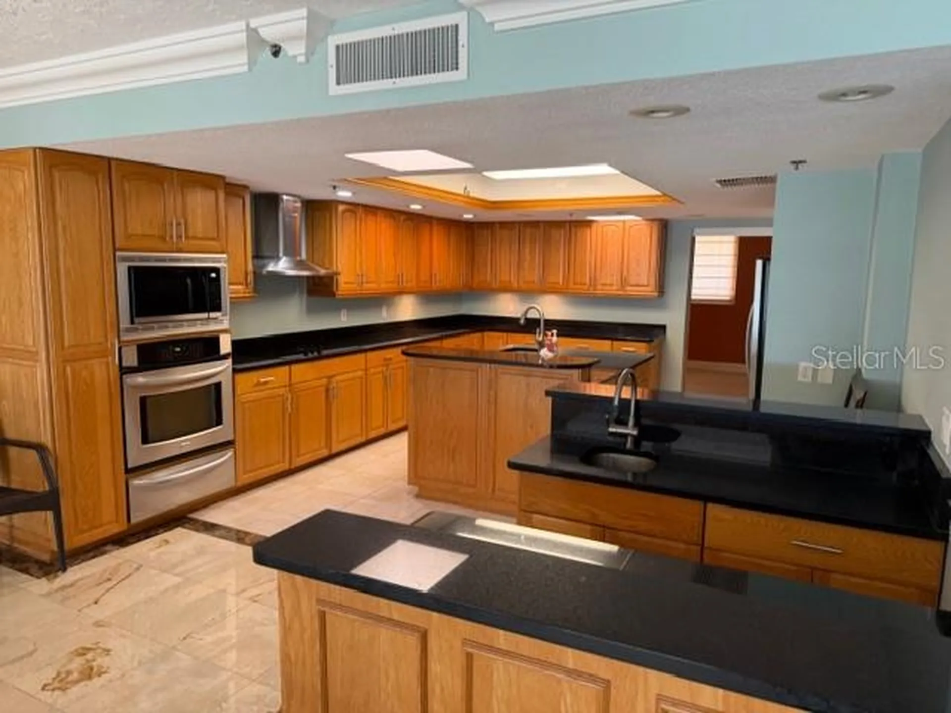 17900 Gulf Boulevard St Petersburg FL 33708