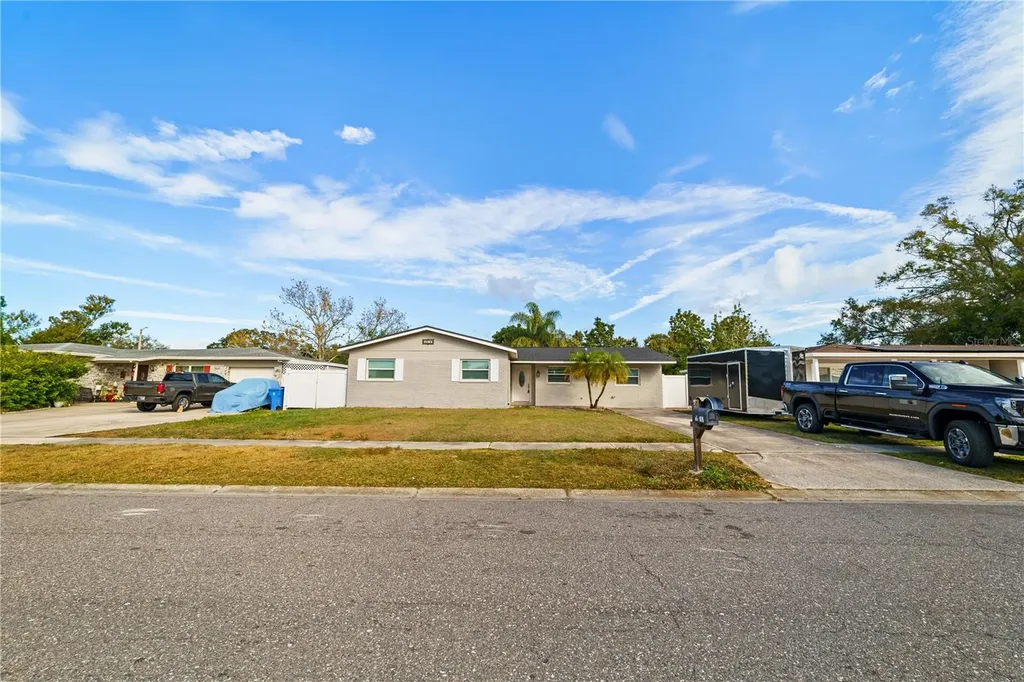 6519 Dovewood Place Tampa FL 33634