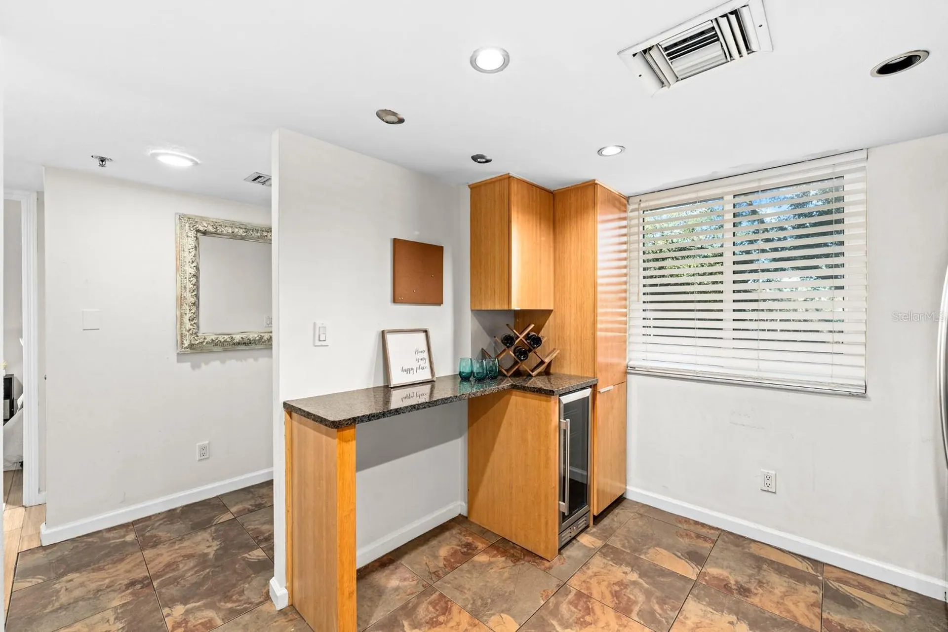 201 W Laurel Street Tampa FL 33602