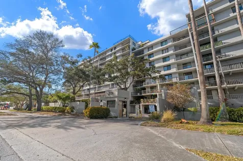 201 W Laurel Street Tampa FL 33602
