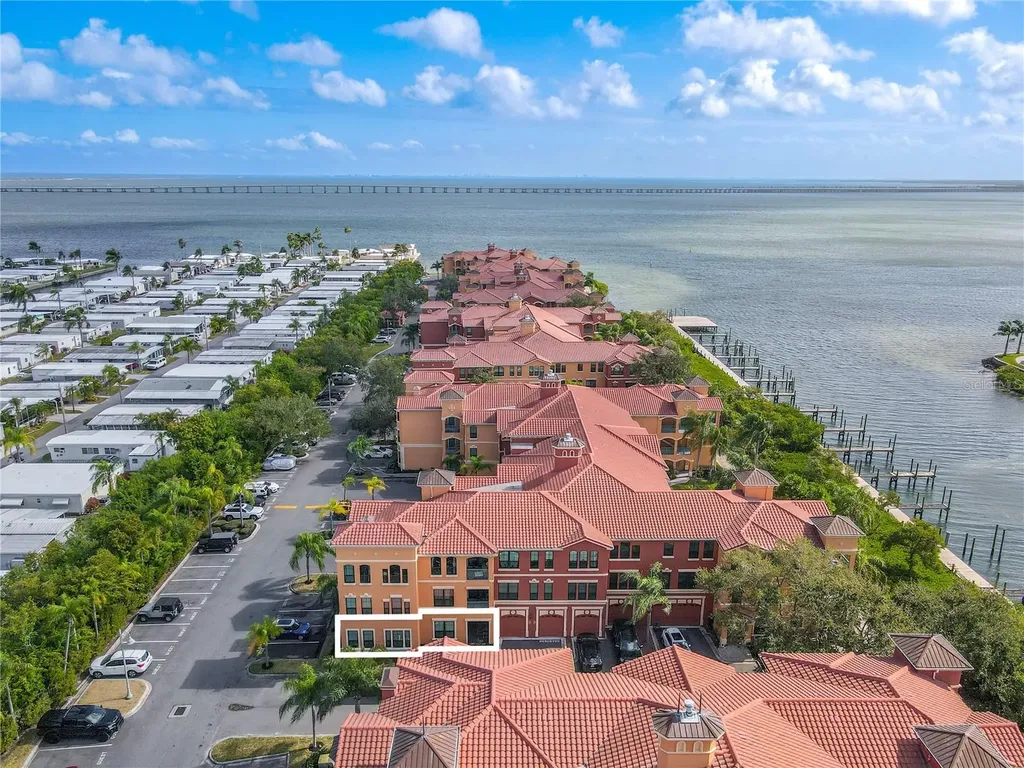 2749 Via Cipriani Clearwater FL 33764