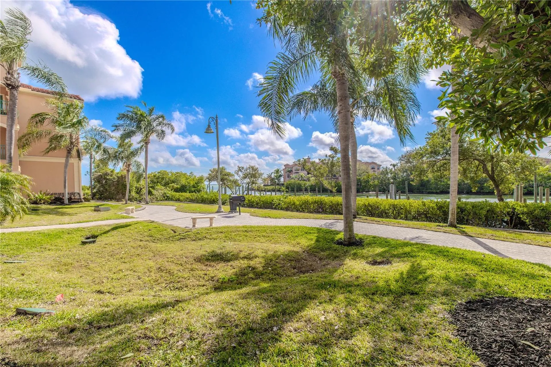 2749 Via Cipriani Clearwater FL 33764