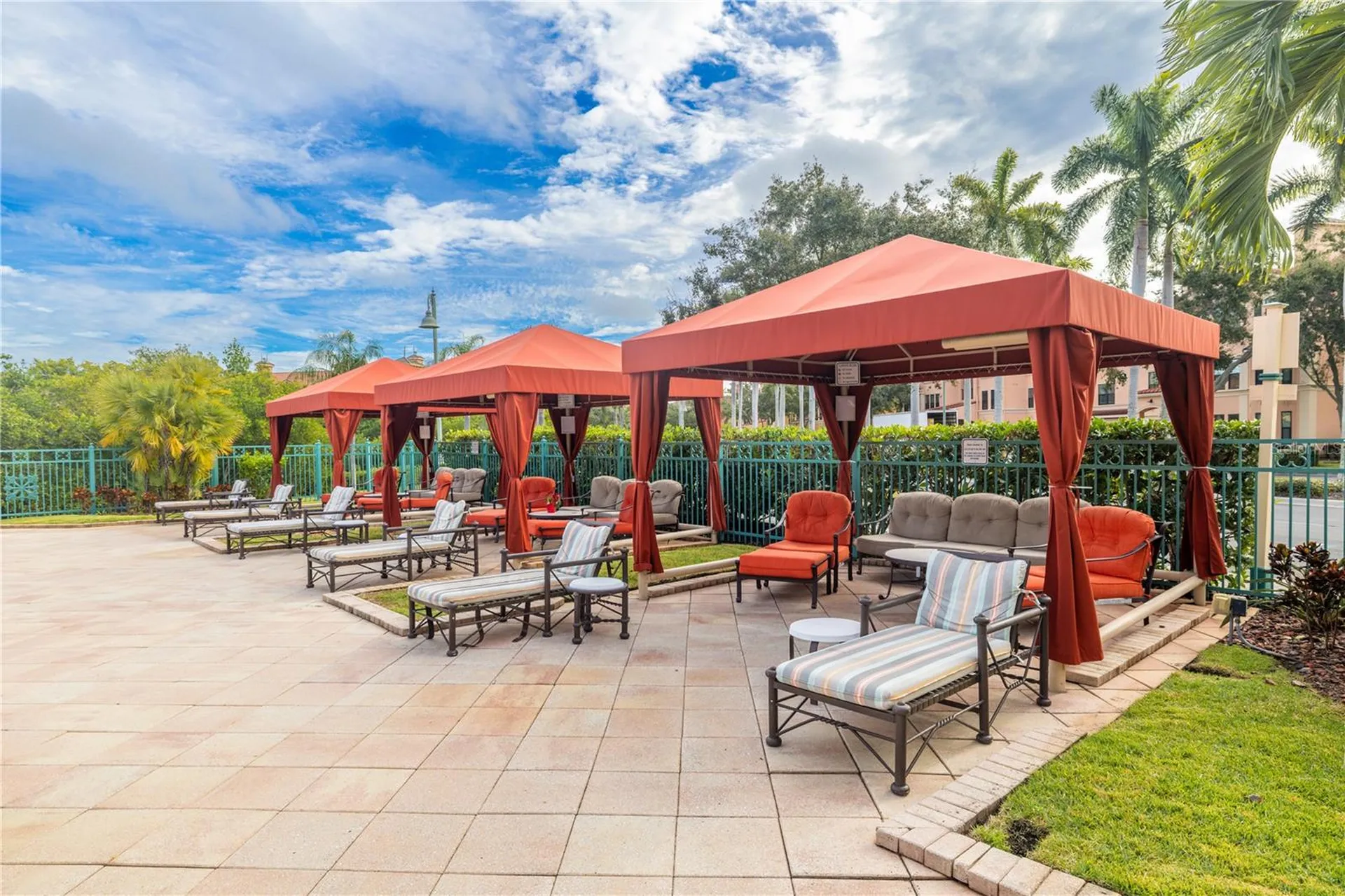 2749 Via Cipriani Clearwater FL 33764
