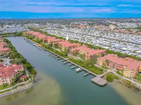 2749 Via Cipriani Clearwater FL 33764