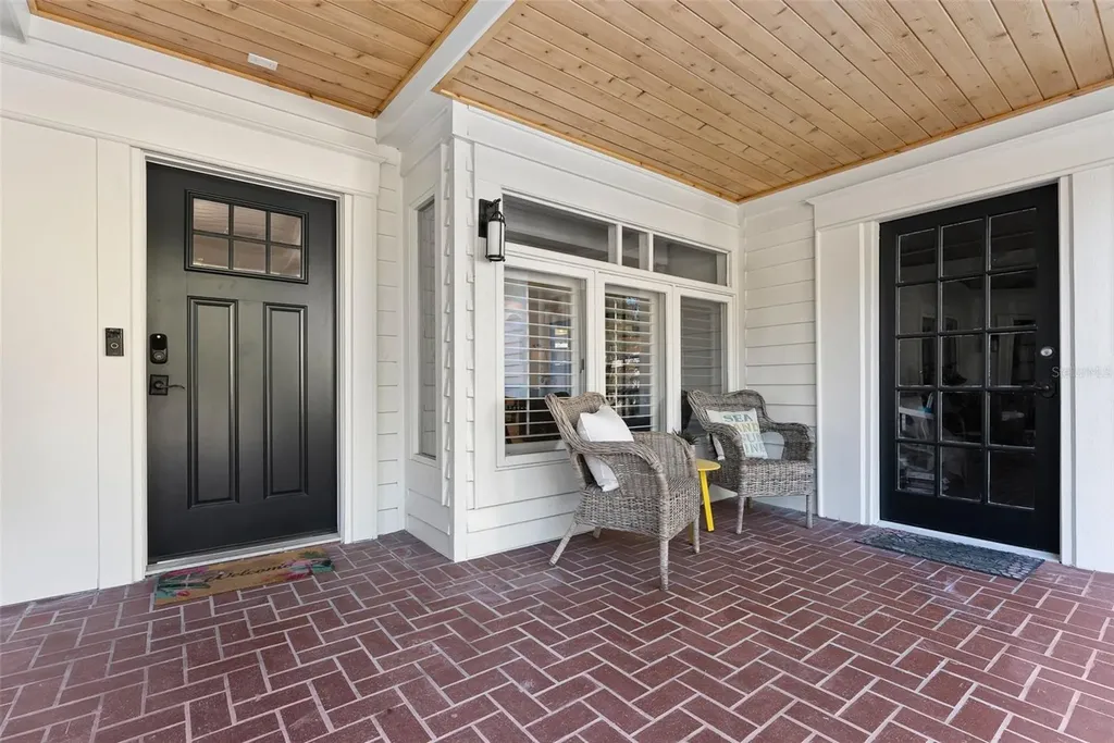1740 S Orange Avenue Sarasota FL 34239