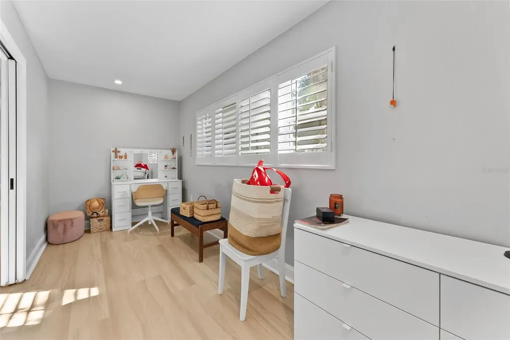 1740 S Orange Avenue Sarasota FL 34239