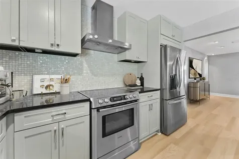 1740 S Orange Avenue Sarasota FL 34239