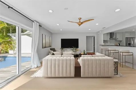 1740 S Orange Avenue Sarasota FL 34239