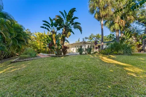 1740 S Orange Avenue Sarasota FL 34239