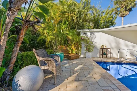 1740 S Orange Avenue Sarasota FL 34239