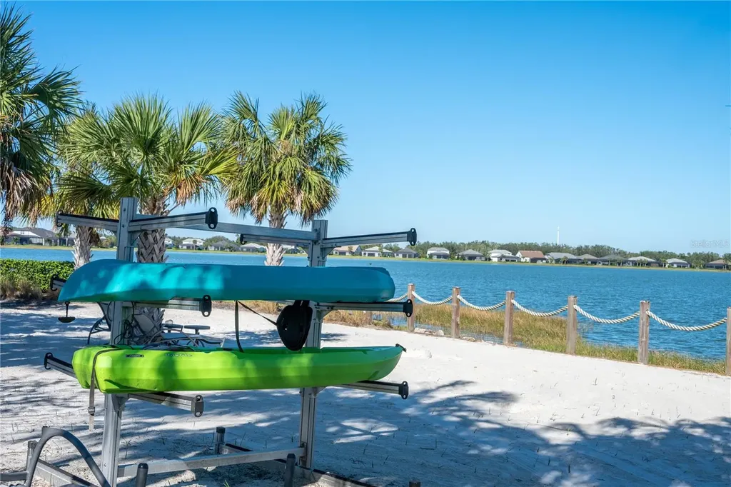 7845 Mainsail Lane Sarasota FL 34240