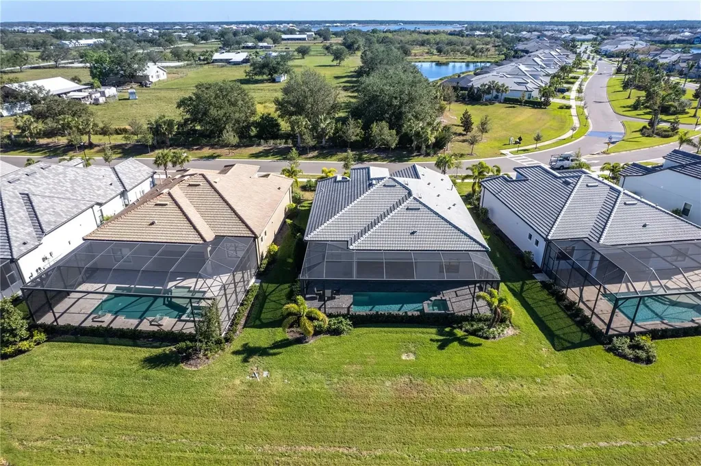 7845 Mainsail Lane Sarasota FL 34240