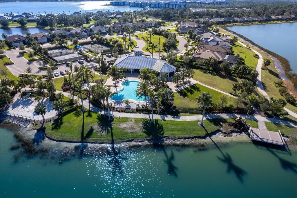 7845 Mainsail Lane Sarasota FL 34240