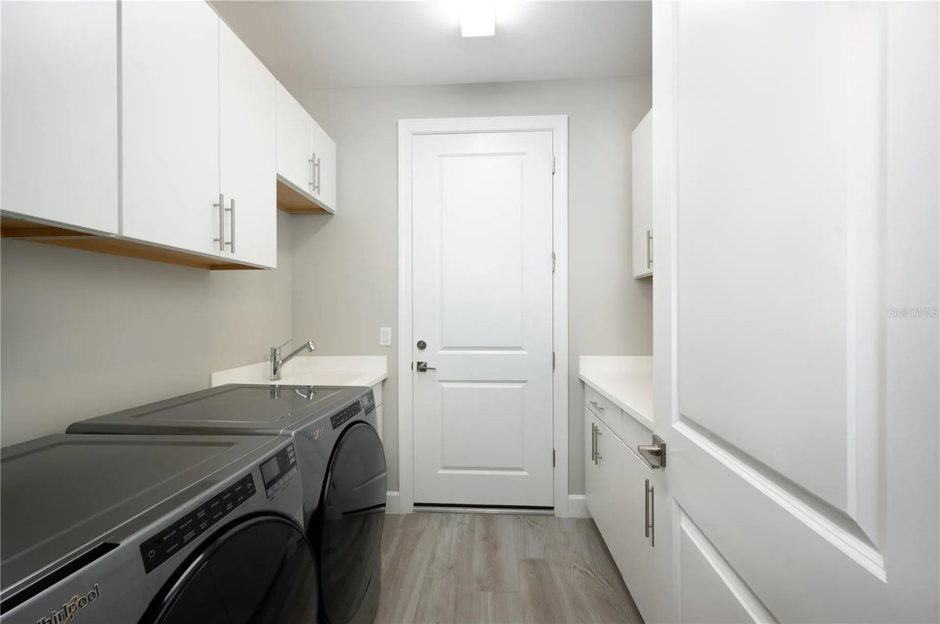 7845 Mainsail Lane Sarasota FL 34240