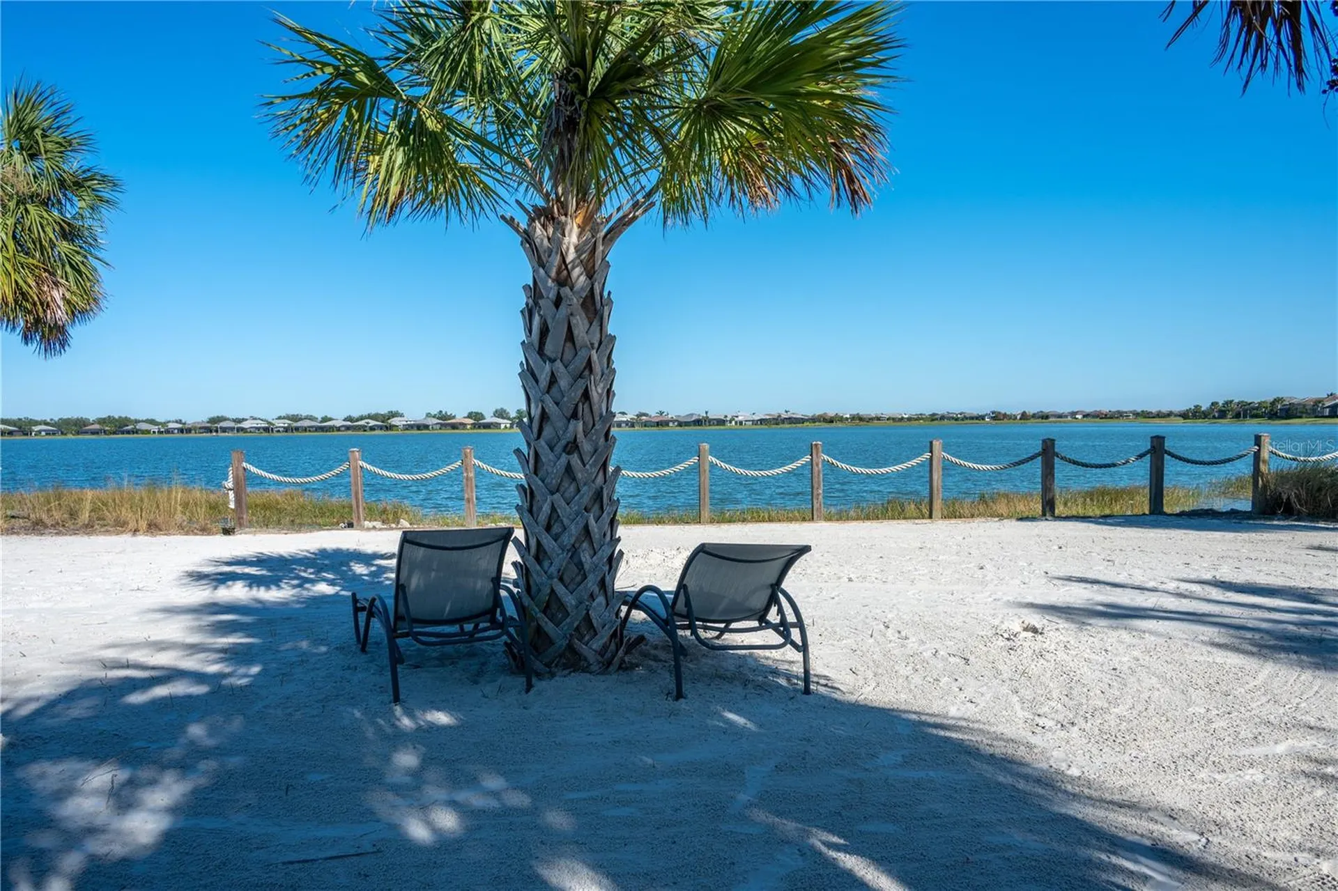 7845 Mainsail Lane Sarasota FL 34240