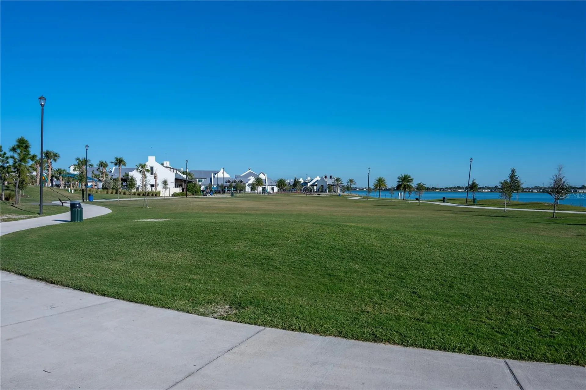7845 Mainsail Lane Sarasota FL 34240