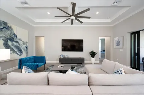 7845 Mainsail Lane Sarasota FL 34240