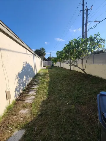 13701 Lazy Oak Drive Tampa FL 33613