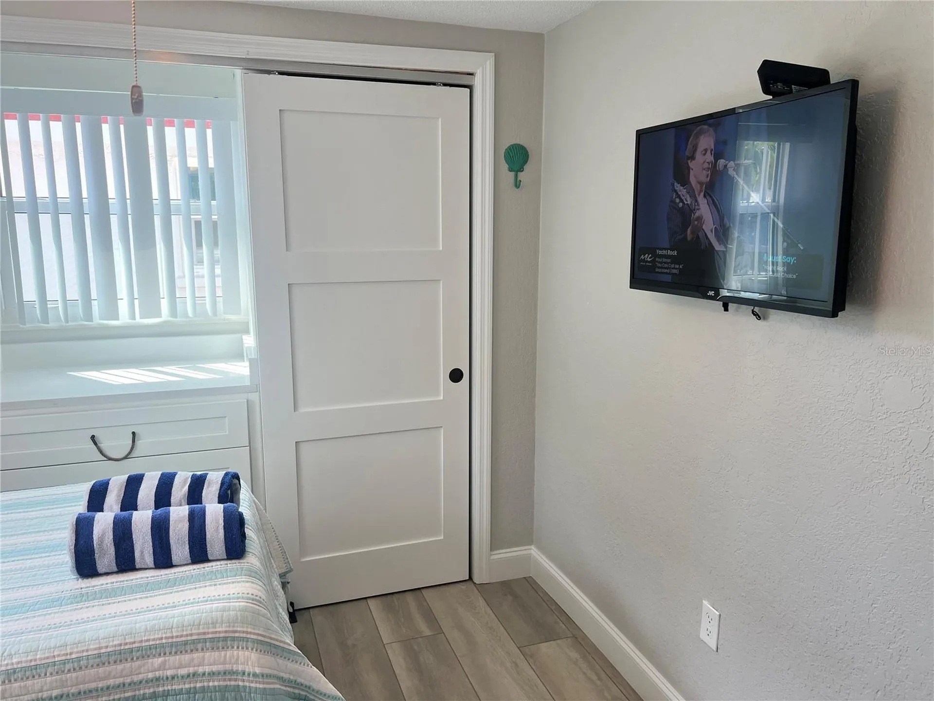 6154 Midnight Pass Road Sarasota FL 34242