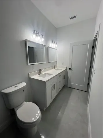 6425 Curtis Street Orlando FL 32807