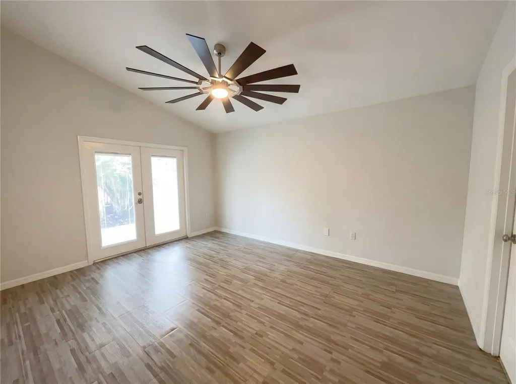 18915 Nest Fern Circle Tampa FL 33647