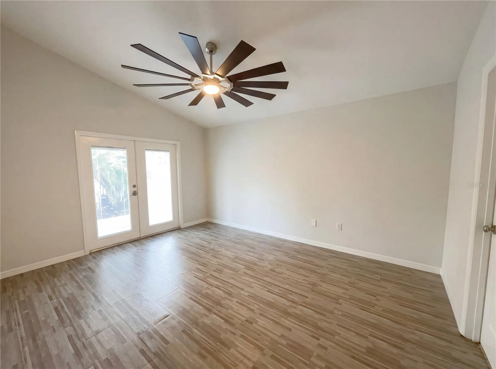 18915 Nest Fern Circle Tampa FL 33647