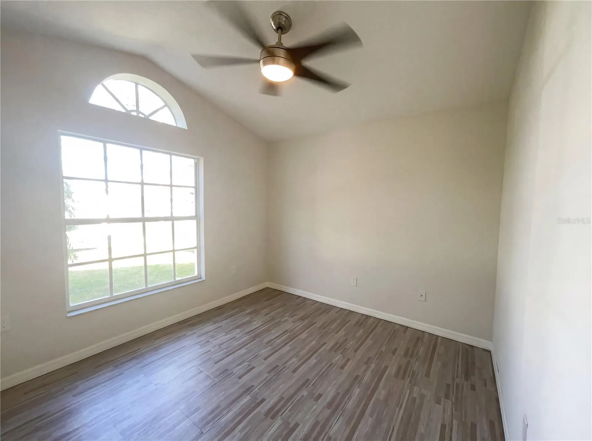 18915 Nest Fern Circle Tampa FL 33647