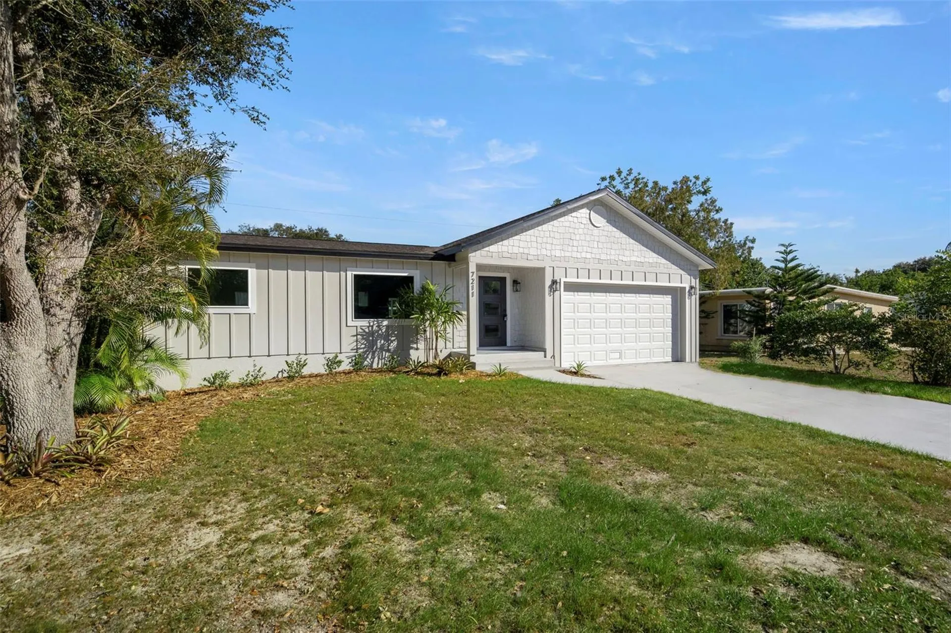 7211 Orpine Drive N St Petersburg FL 33702