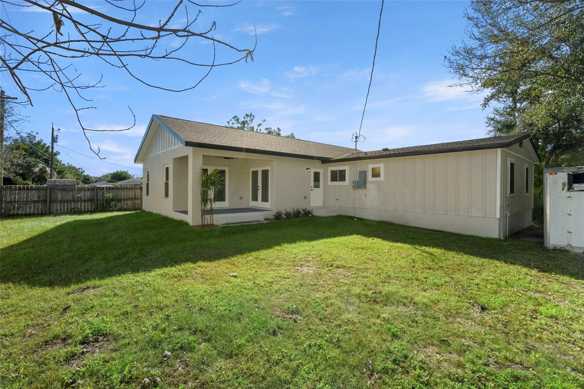 7211 Orpine Drive N St Petersburg FL 33702