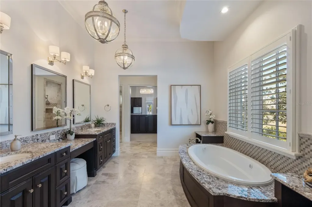 10443 Los Feliz Drive Golden Oak FL 32836