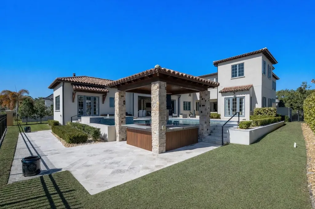 10443 Los Feliz Drive Golden Oak FL 32836