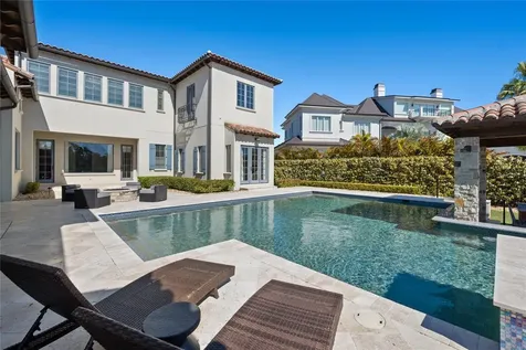 10443 Los Feliz Drive Golden Oak FL 32836