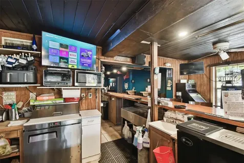 3007 6th Street S St Petersburg FL 33705