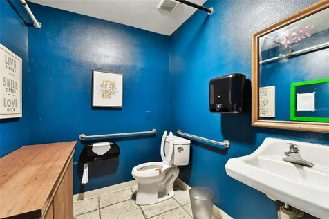 3007 6th Street S St Petersburg FL 33705