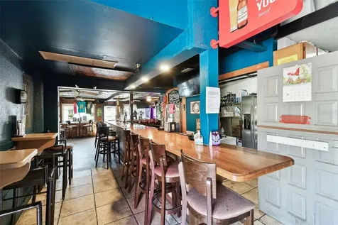 3007 6th Street S St Petersburg FL 33705