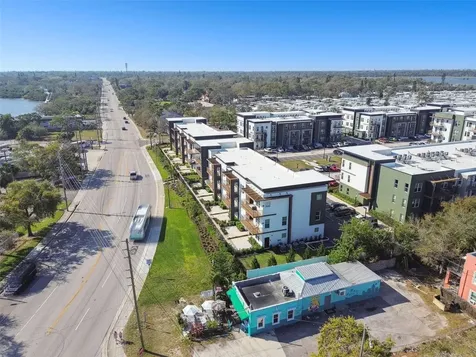 3007 6th Street S St Petersburg FL 33705