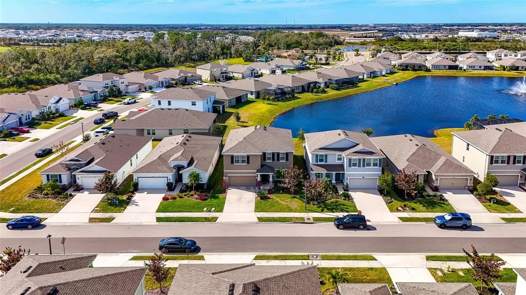 5324 Halewood Court Bradenton FL 34211