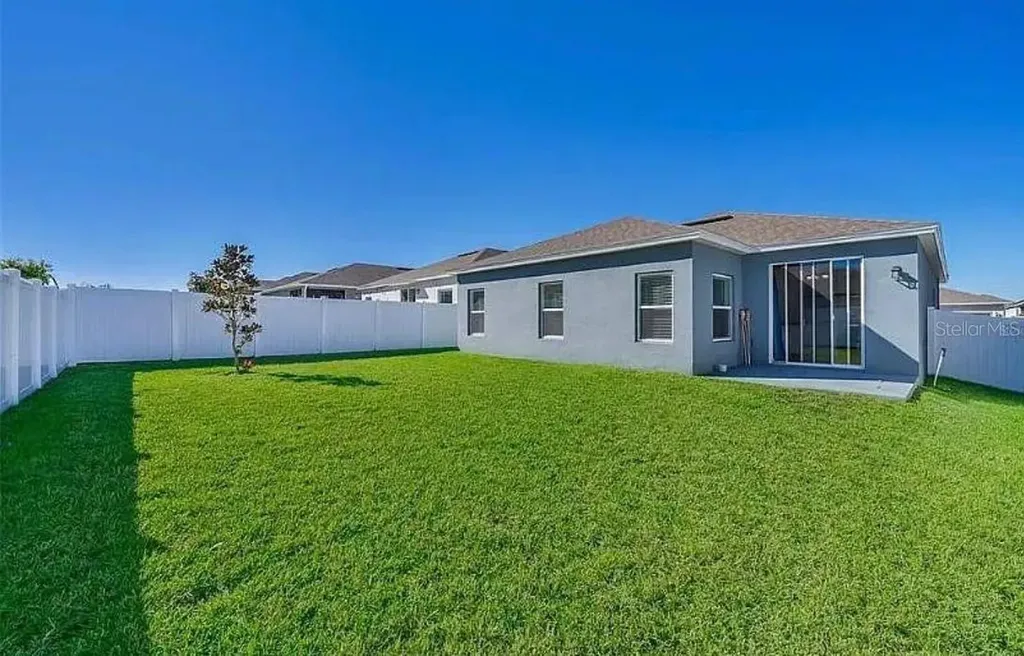 573 Disa Drive Davenport FL 33837