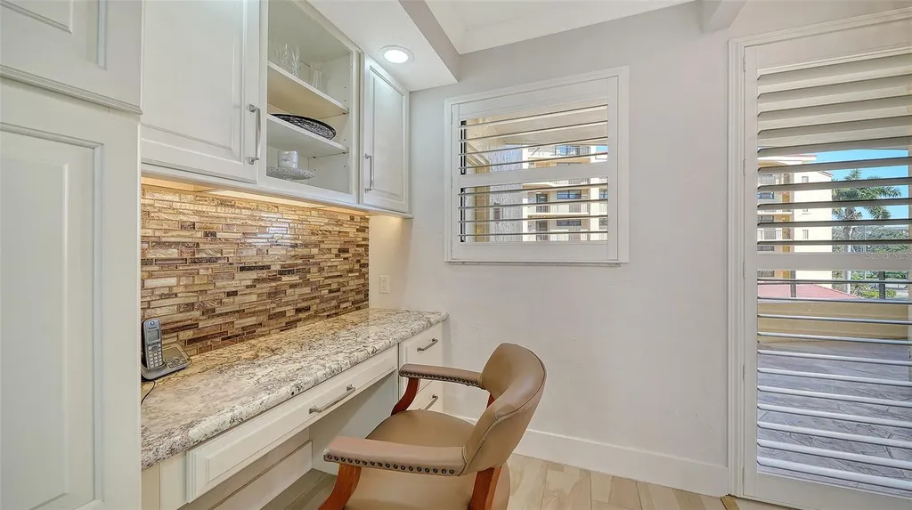 8764 Midnight Pass Road Sarasota FL 34242