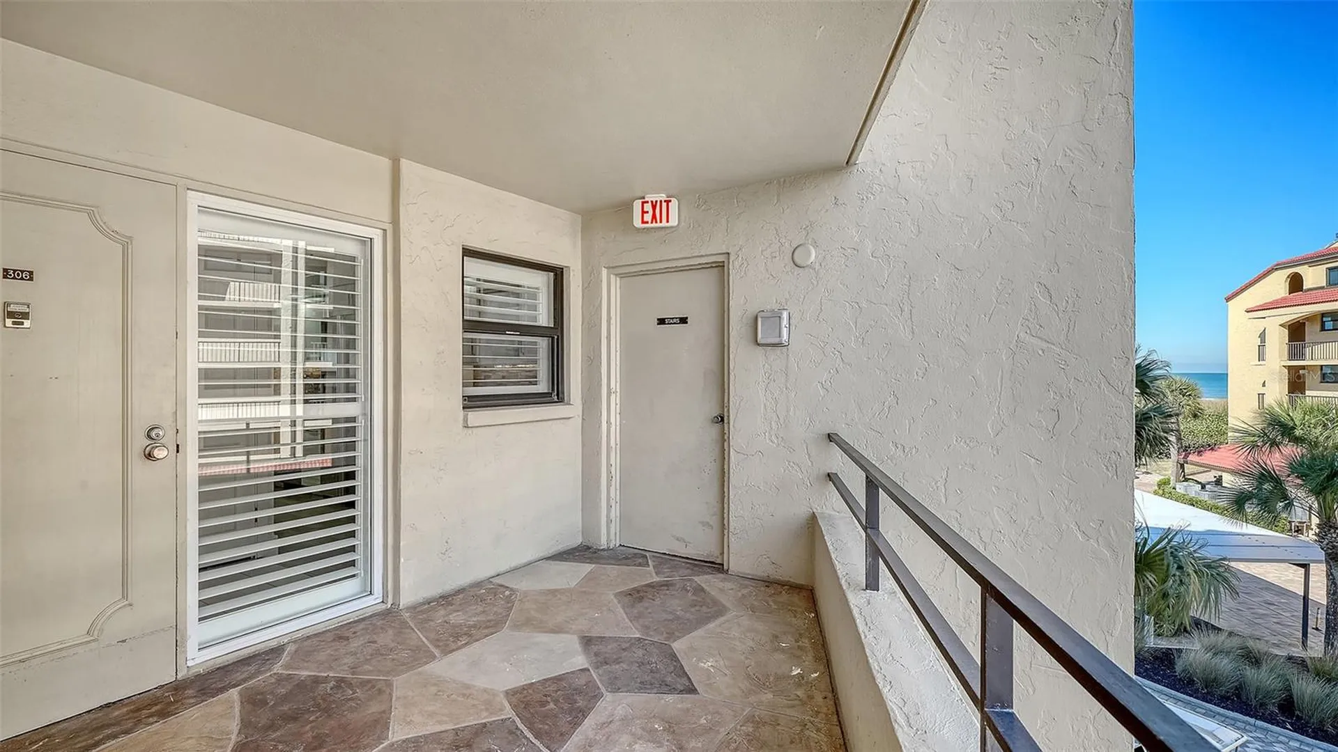 8764 Midnight Pass Road Sarasota FL 34242