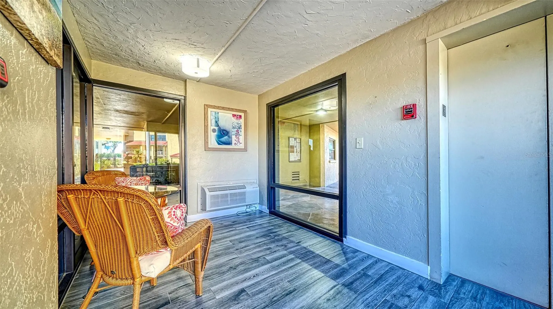8764 Midnight Pass Road Sarasota FL 34242