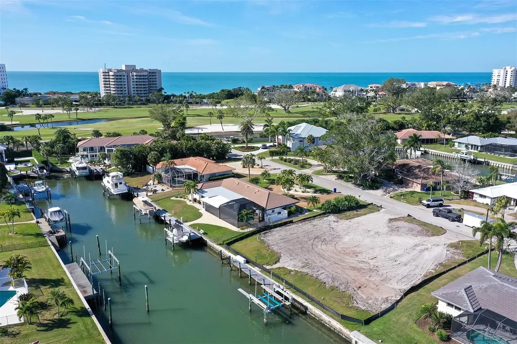 536 Gunwale Lane Longboat Key FL 34228