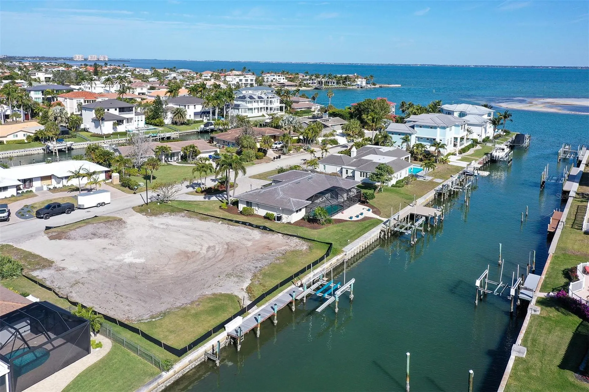 536 Gunwale Lane Longboat Key FL 34228