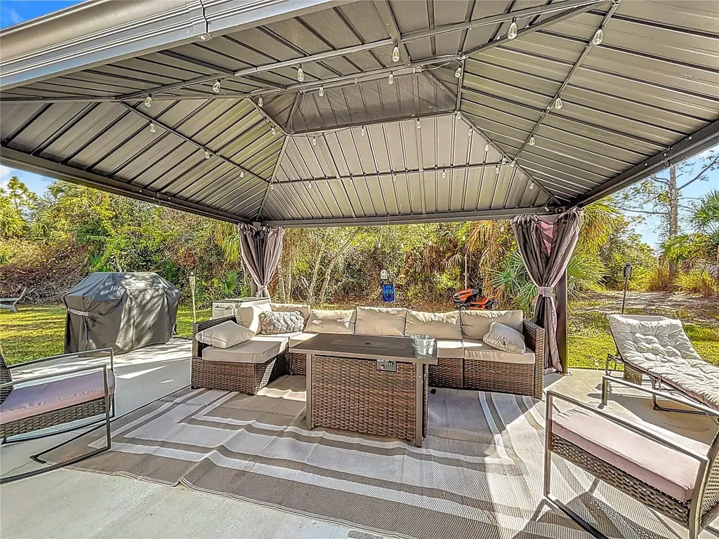 3246 Dryden Street North Port FL 34288
