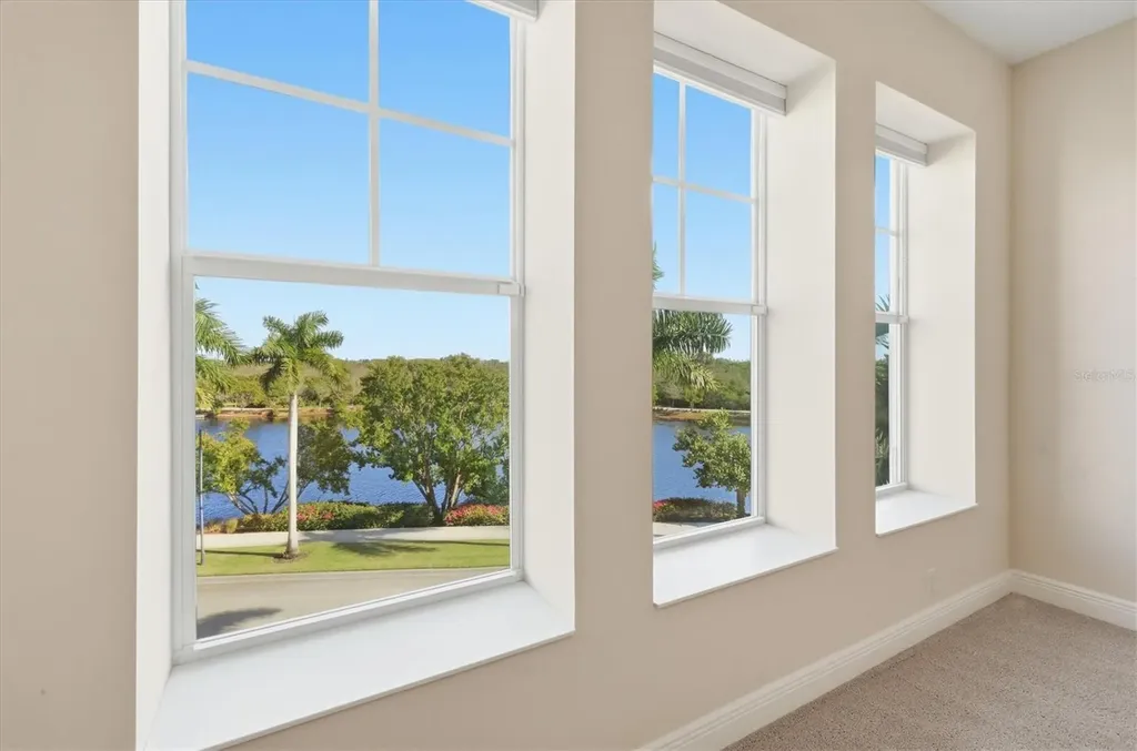 395 Aruba Circle Bradenton FL 34209