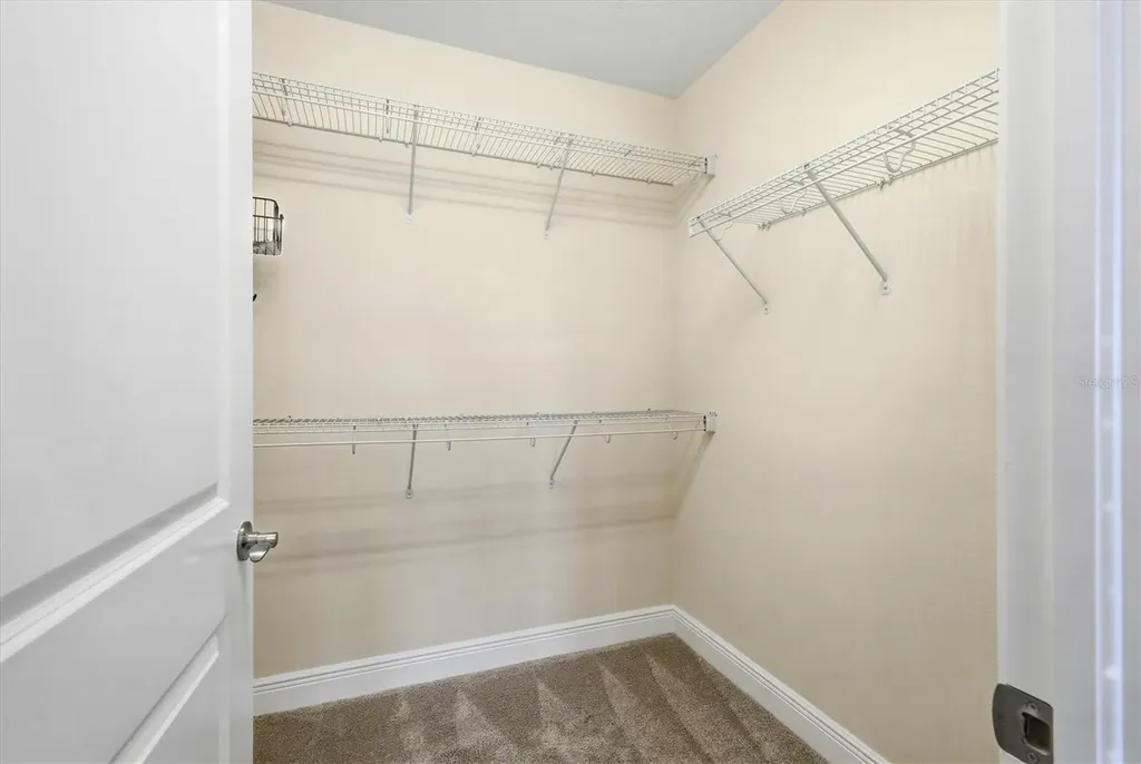 395 Aruba Circle Bradenton FL 34209