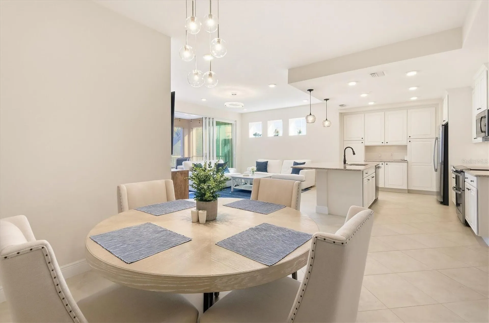 395 Aruba Circle Bradenton FL 34209