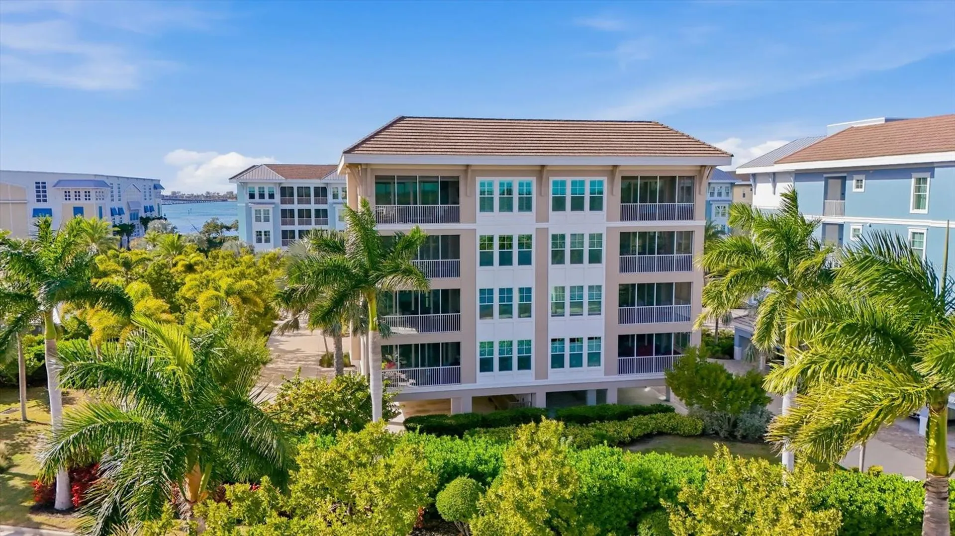 395 Aruba Circle Bradenton FL 34209